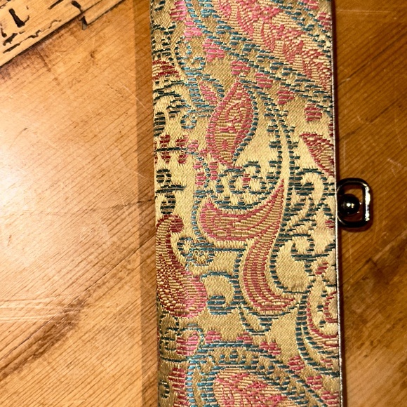 Vintage Eyeglass Case - Picture 2 of 3